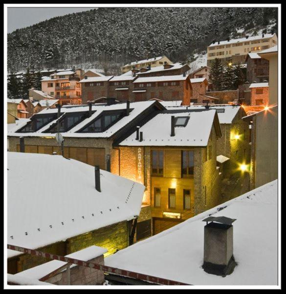 Hotel Roca Alp Exterior photo